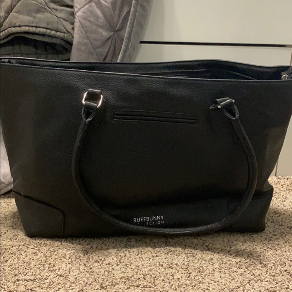 Buff bunny game changer tote, NWOT never used